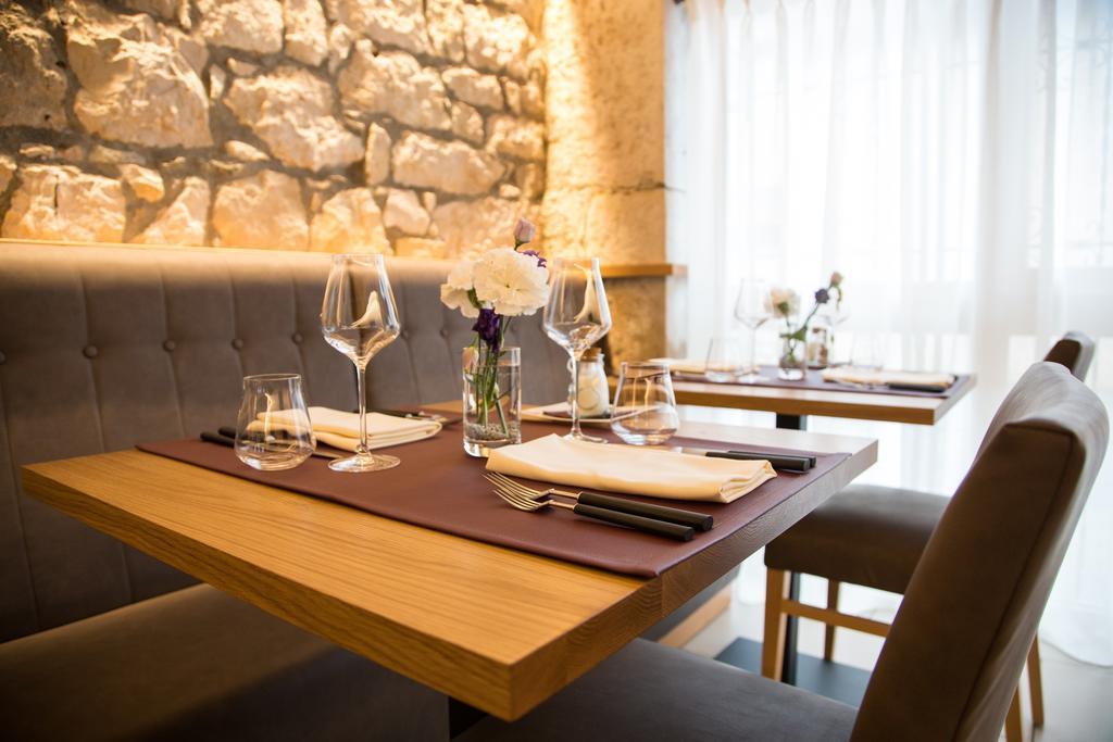 Auberge Le Relais Chavannes de Bogis Buitenkant foto